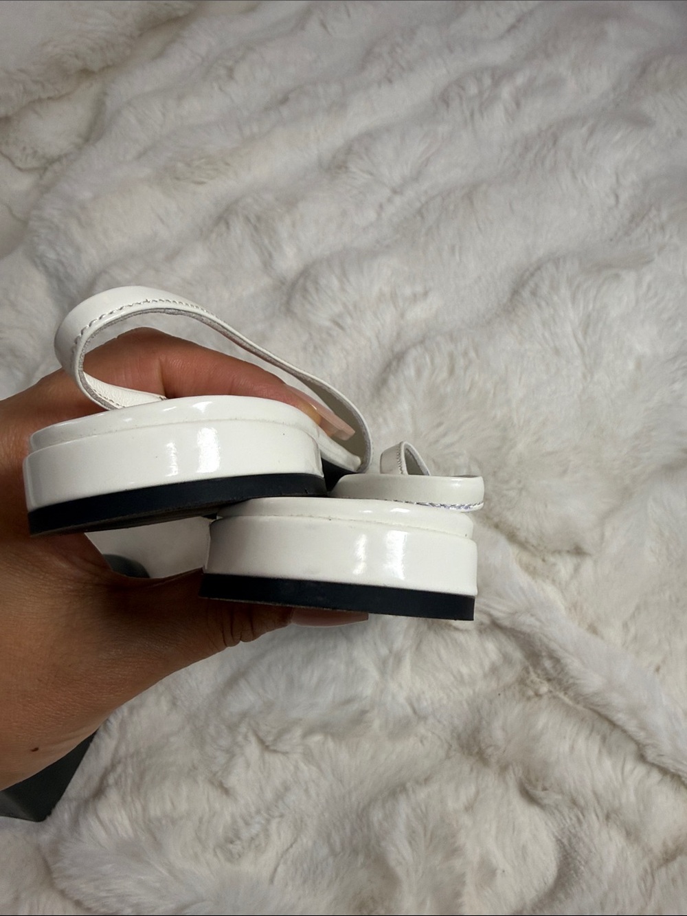 White and Black Pointed Slingback Mules - Picture 8 of 8